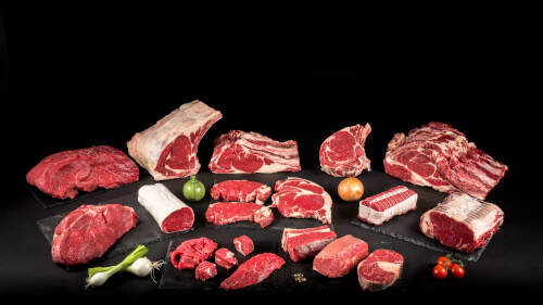 Photo de différents morceaux de viande labélisés Label Rouge Gasconne des Pyrénées.